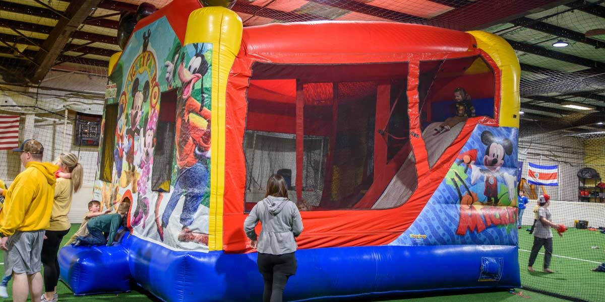 Kanawha City Parties Quantum Sports Center